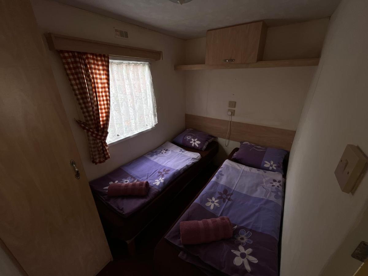 Autocamp Free Star - Mobilheimy Apartment Страхотин Екстериор снимка
