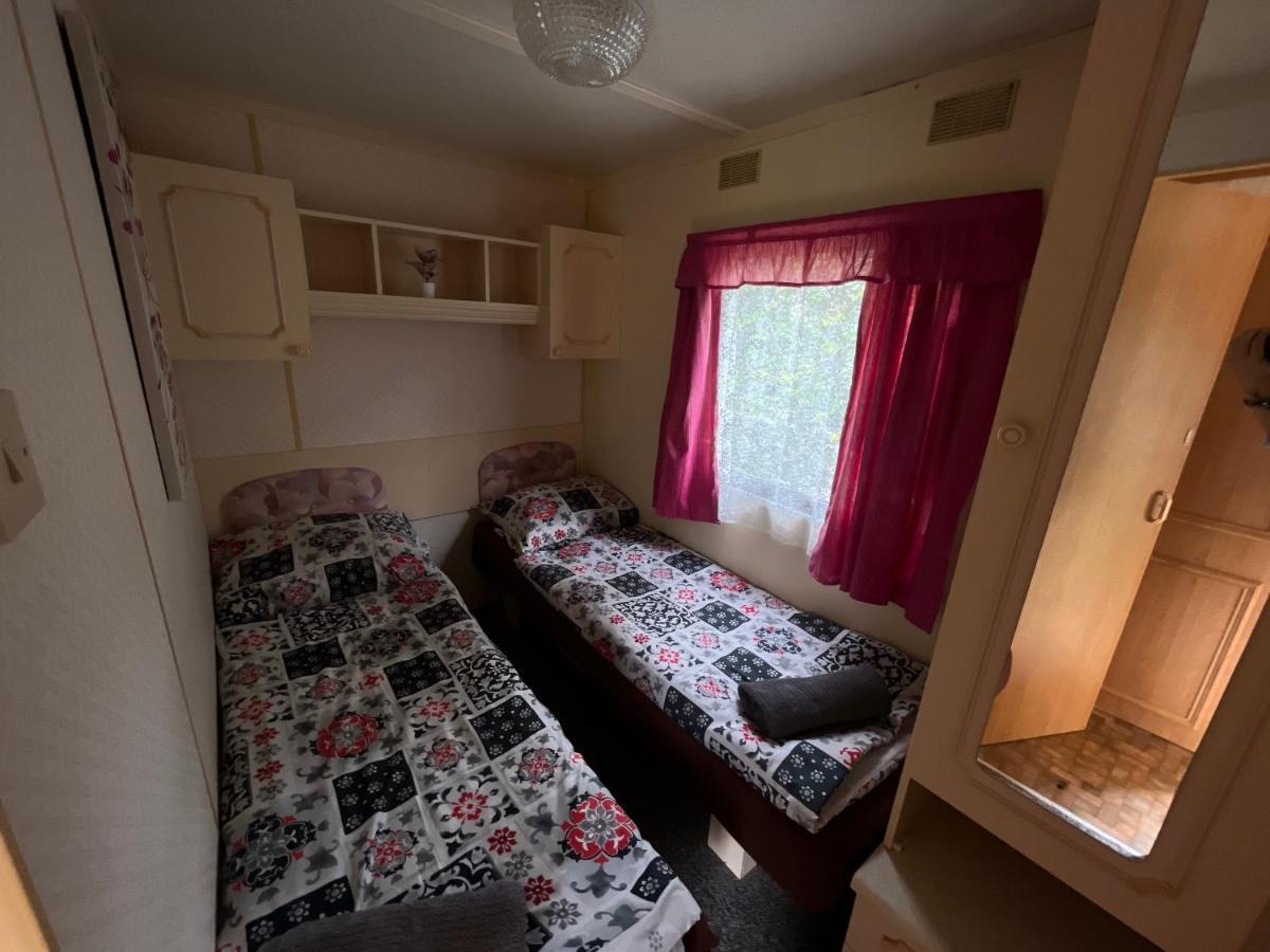 Autocamp Free Star - Mobilheimy Apartment Страхотин Екстериор снимка