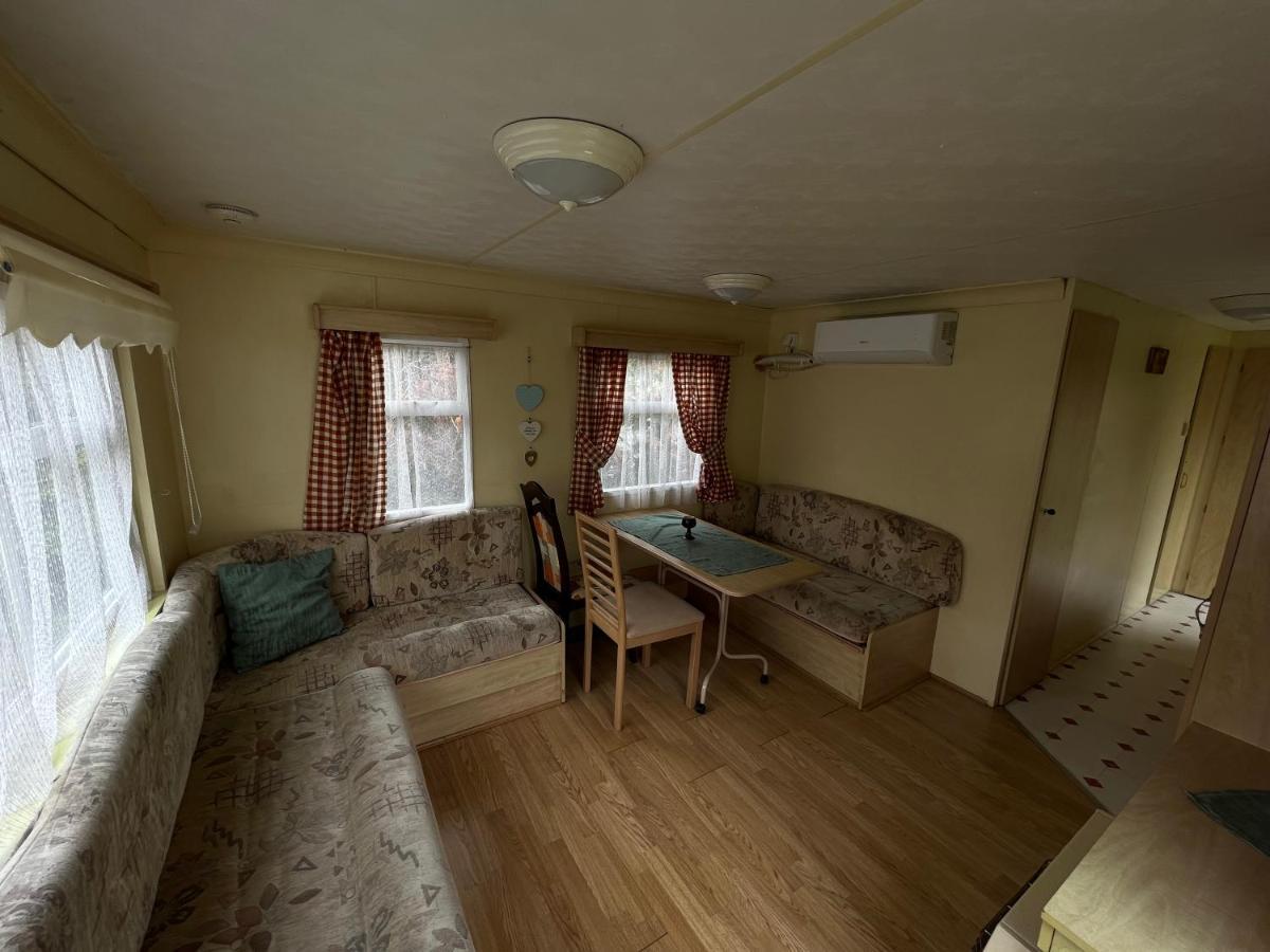 Autocamp Free Star - Mobilheimy Apartment Страхотин Екстериор снимка