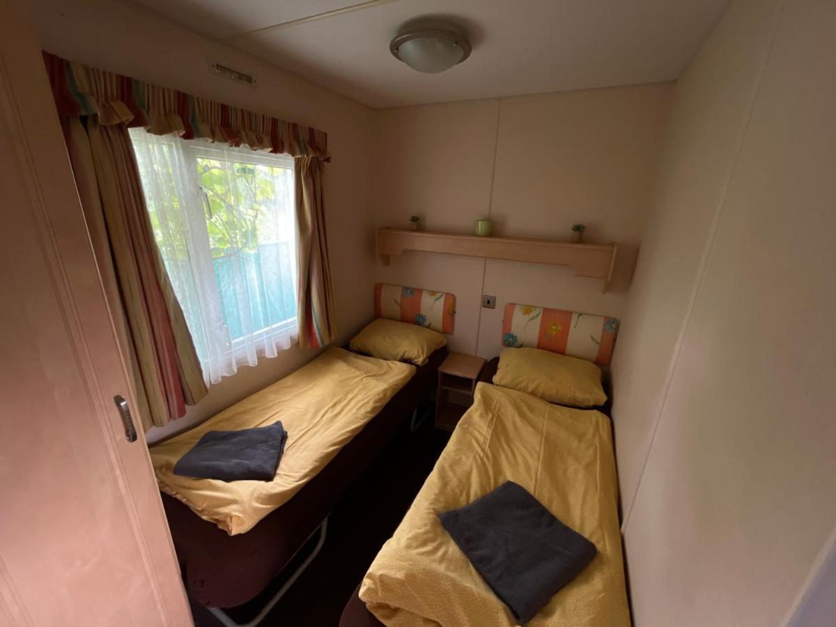 Autocamp Free Star - Mobilheimy Apartment Страхотин Екстериор снимка
