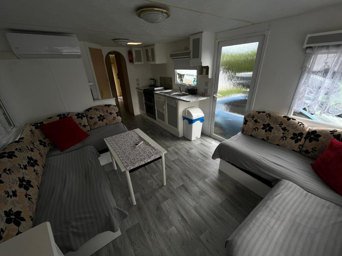 Autocamp Free Star - Mobilheimy Apartment Страхотин Екстериор снимка