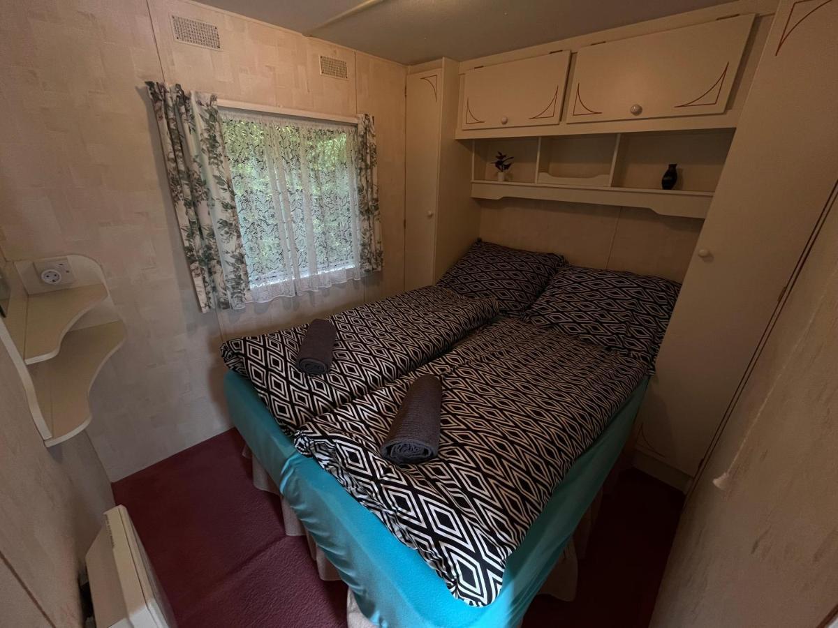 Autocamp Free Star - Mobilheimy Apartment Страхотин Екстериор снимка