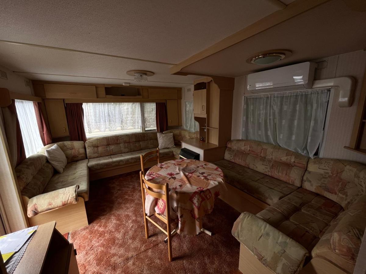 Autocamp Free Star - Mobilheimy Apartment Страхотин Екстериор снимка