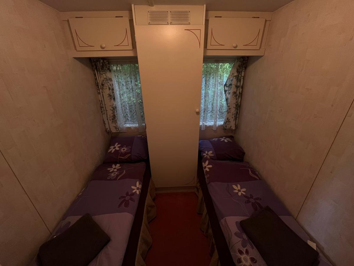 Autocamp Free Star - Mobilheimy Apartment Страхотин Екстериор снимка