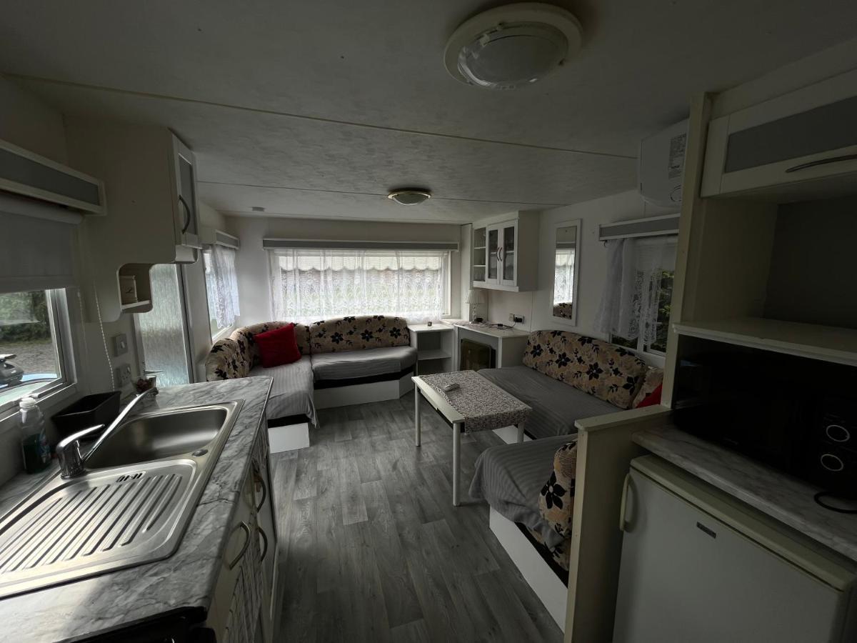 Autocamp Free Star - Mobilheimy Apartment Страхотин Екстериор снимка